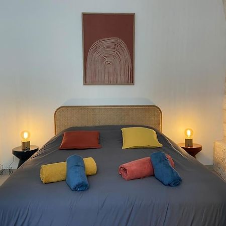 Appartement Avec Ventilateurs Proche Du Palais Des Papes 亞維農 外观 照片