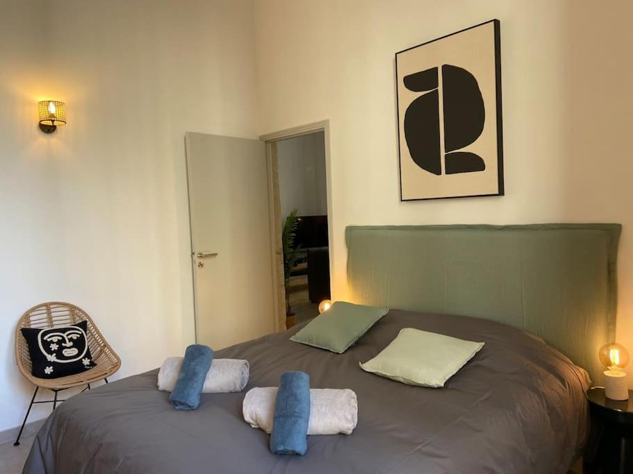 Appartement Avec Ventilateurs Proche Du Palais Des Papes 亞維農 外观 照片