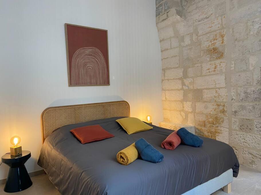 Appartement Avec Ventilateurs Proche Du Palais Des Papes 亞維農 外观 照片