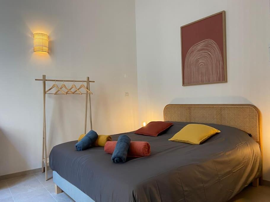 Appartement Avec Ventilateurs Proche Du Palais Des Papes 亞維農 外观 照片